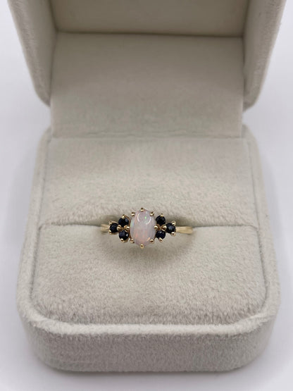 9ct gold opal and sapphire ring