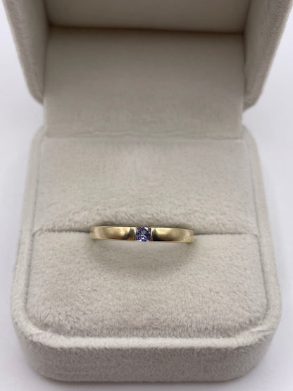 9ct gold tanzanite ring