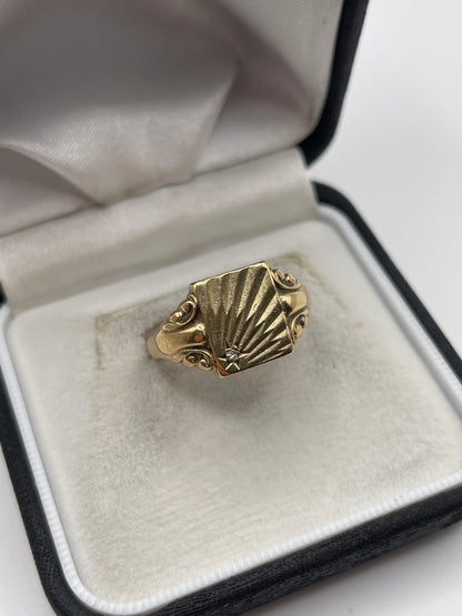 9ct gold diamond signet ring