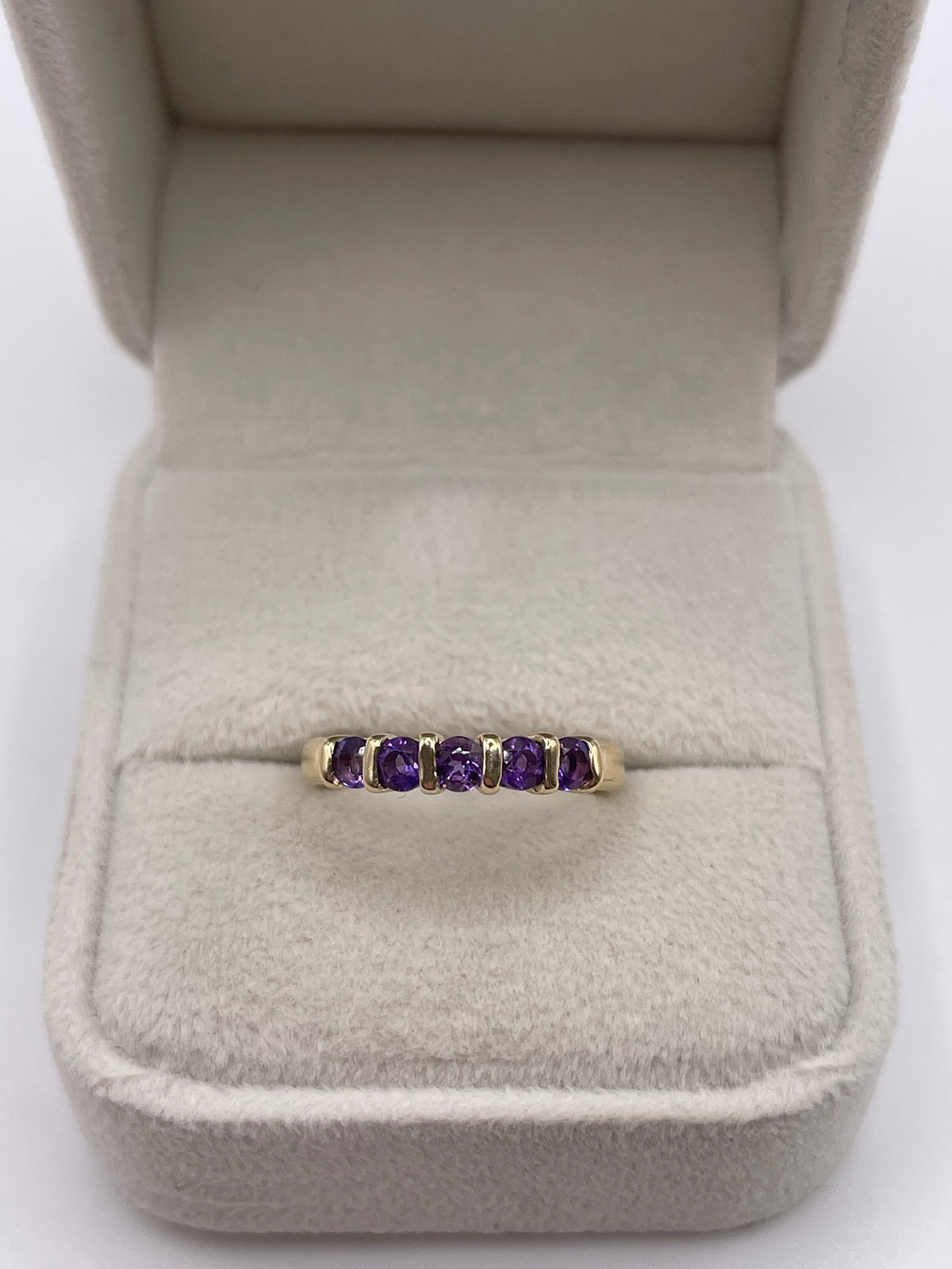 9ct gold amethyst ring