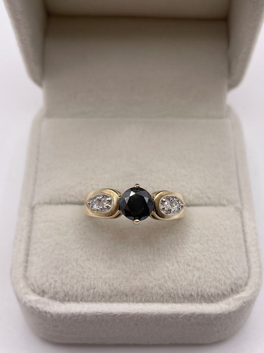 9ct gold diamond ring