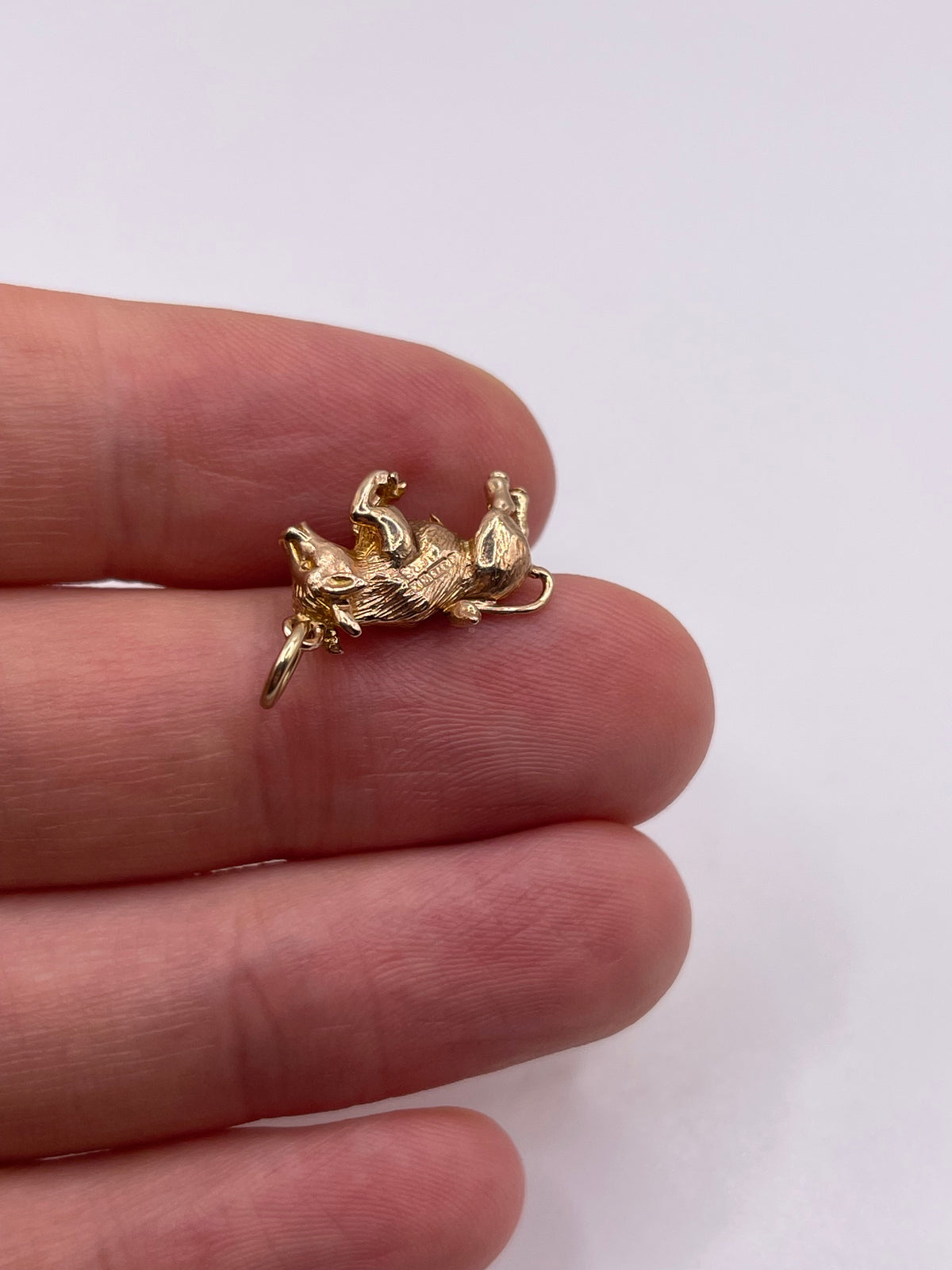 9ct gold bull charm