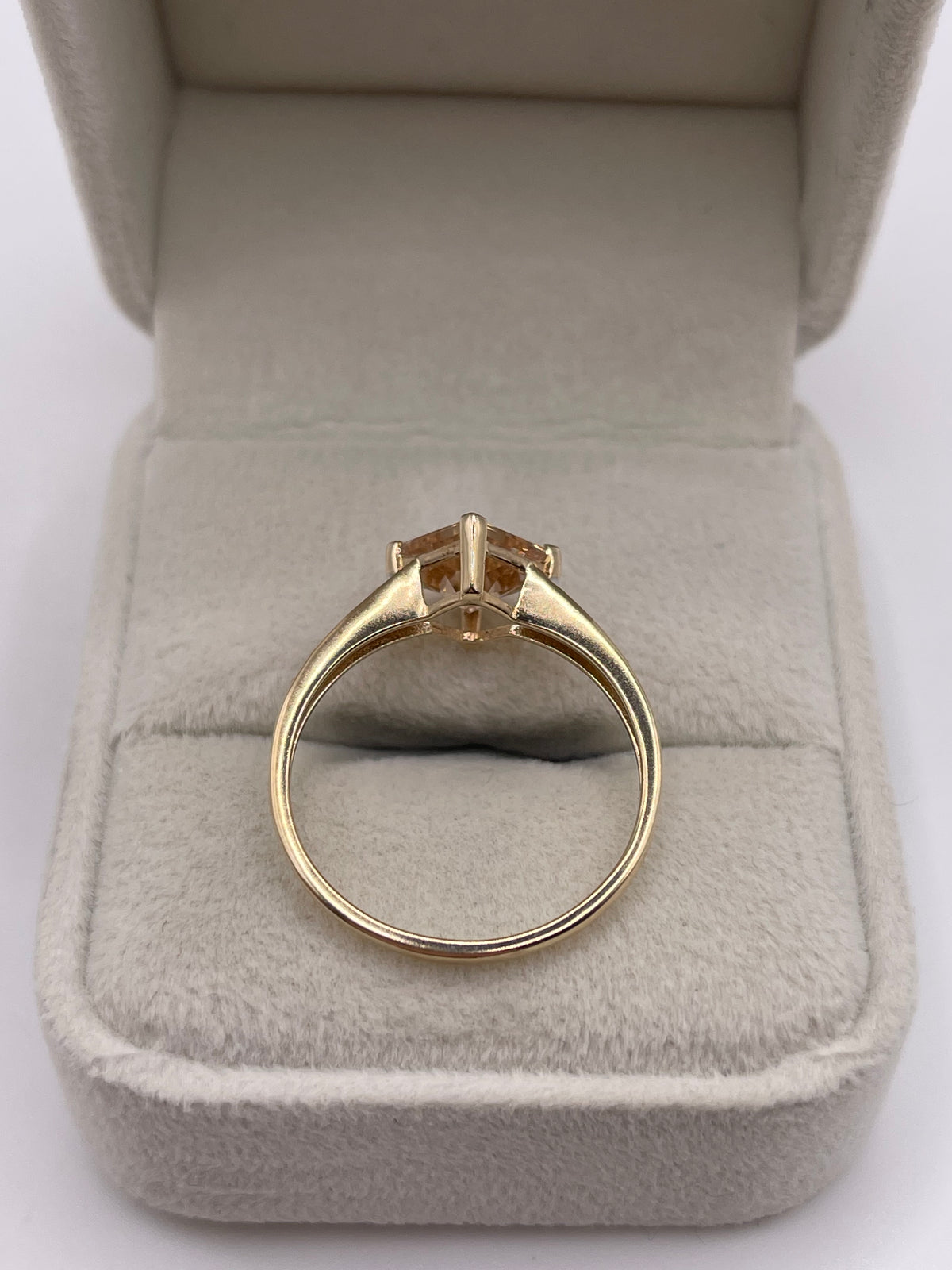 9ct gold morganite and zircon ring