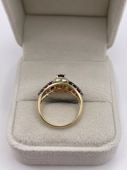 9ct gold garnet and diamond ring