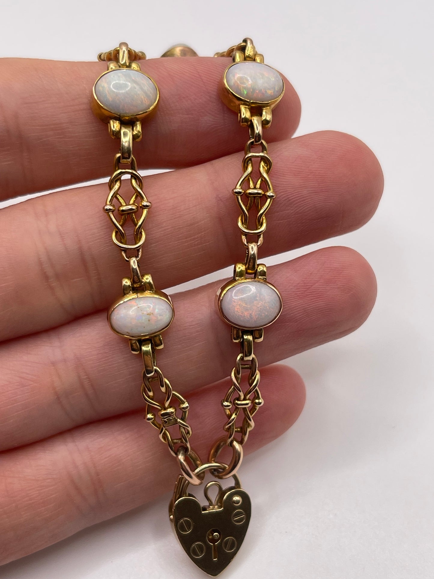 9ct gold opal bracelet