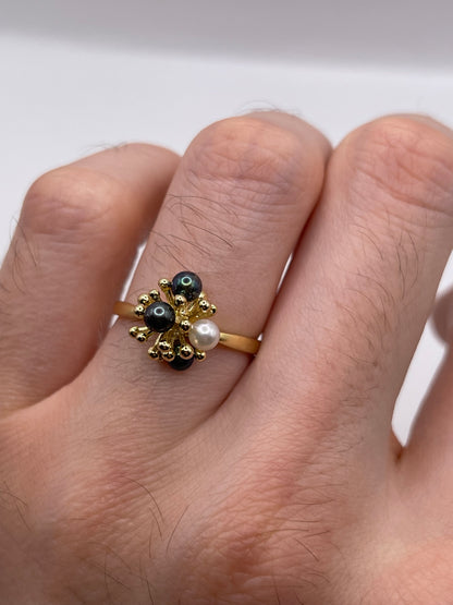 9ct gold pearl cluster ring