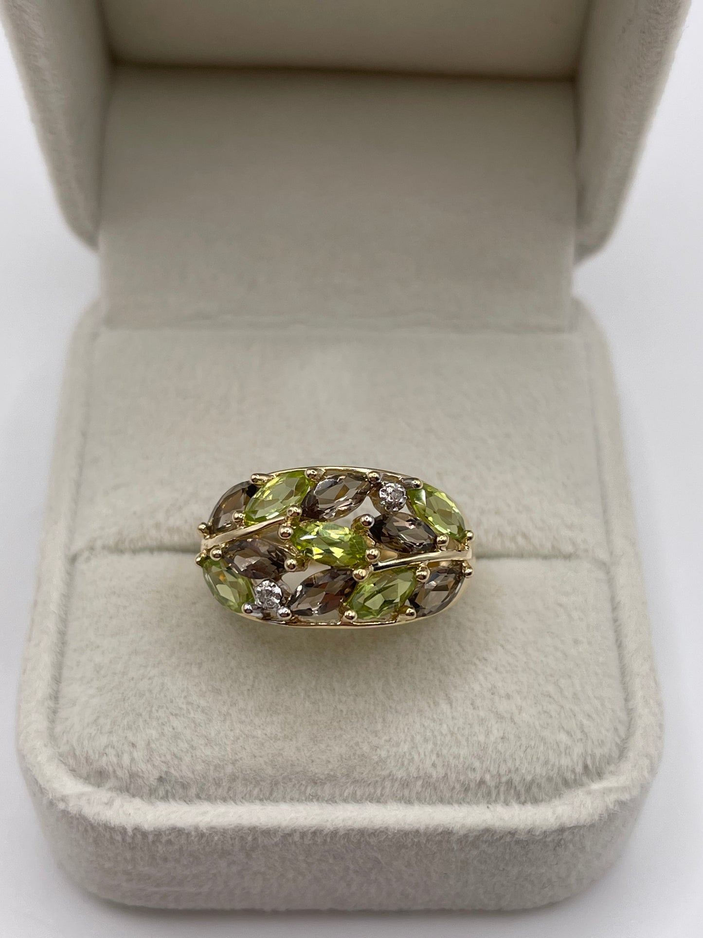 9ct gold Smokey quartz, peridot and diamond ring