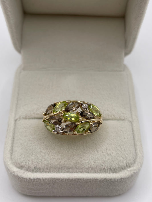 9ct gold Smokey quartz, peridot and diamond ring