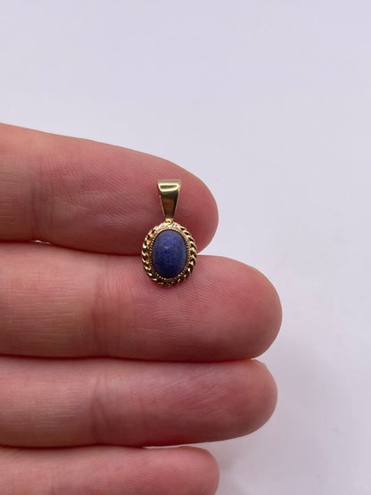9ct gold sodalite pendant