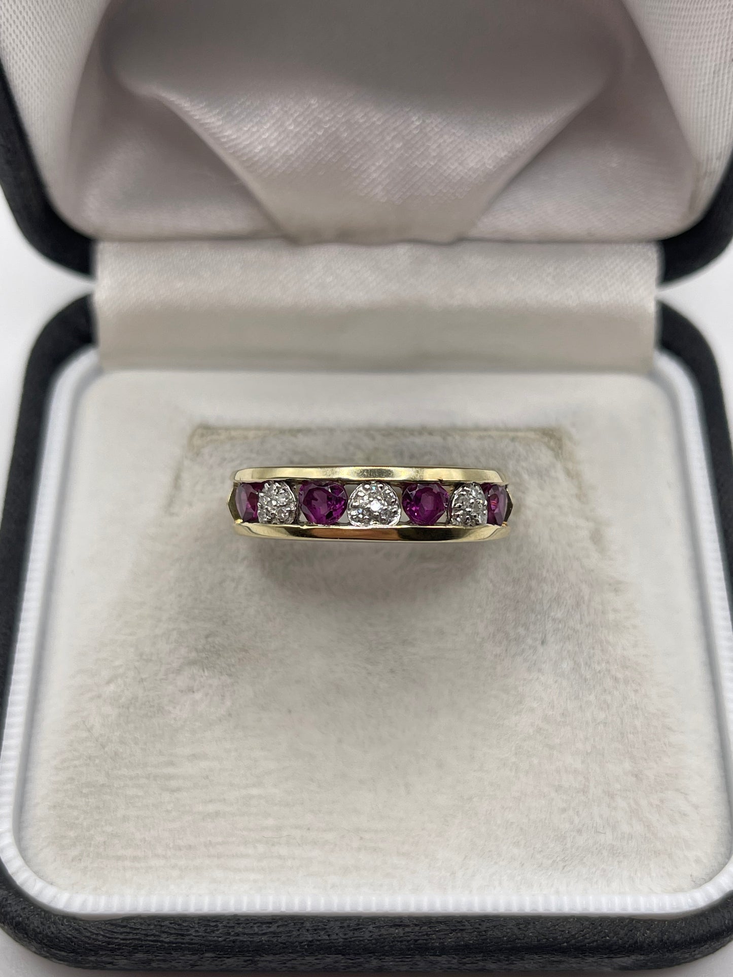 9ct gold almandine garnet and diamond ring