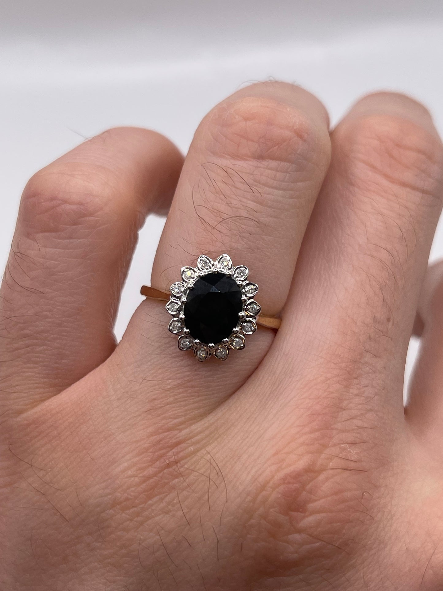 9ct gold sapphire and diamond ring