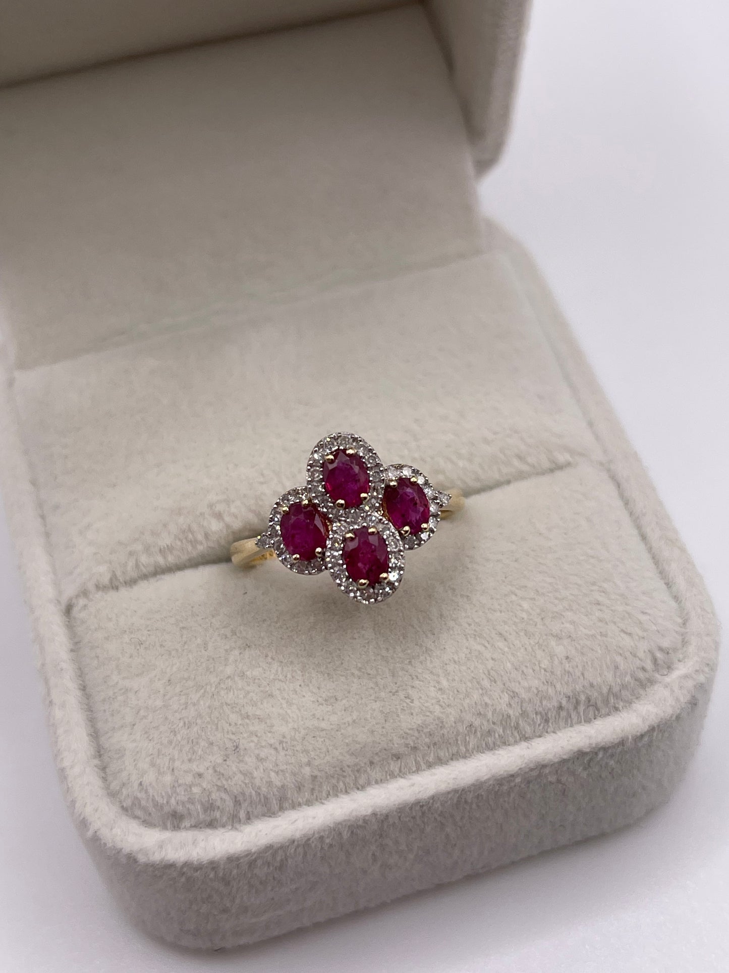 9ct gold ruby and diamond ring