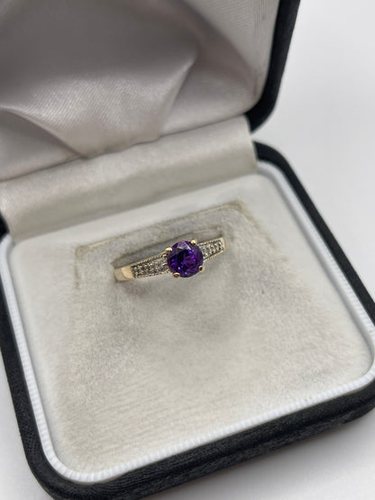 9ct gold amethyst and diamond ring