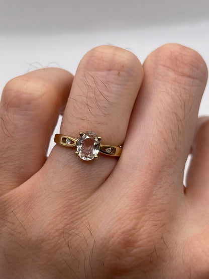 9ct gold morganite and diamond ring