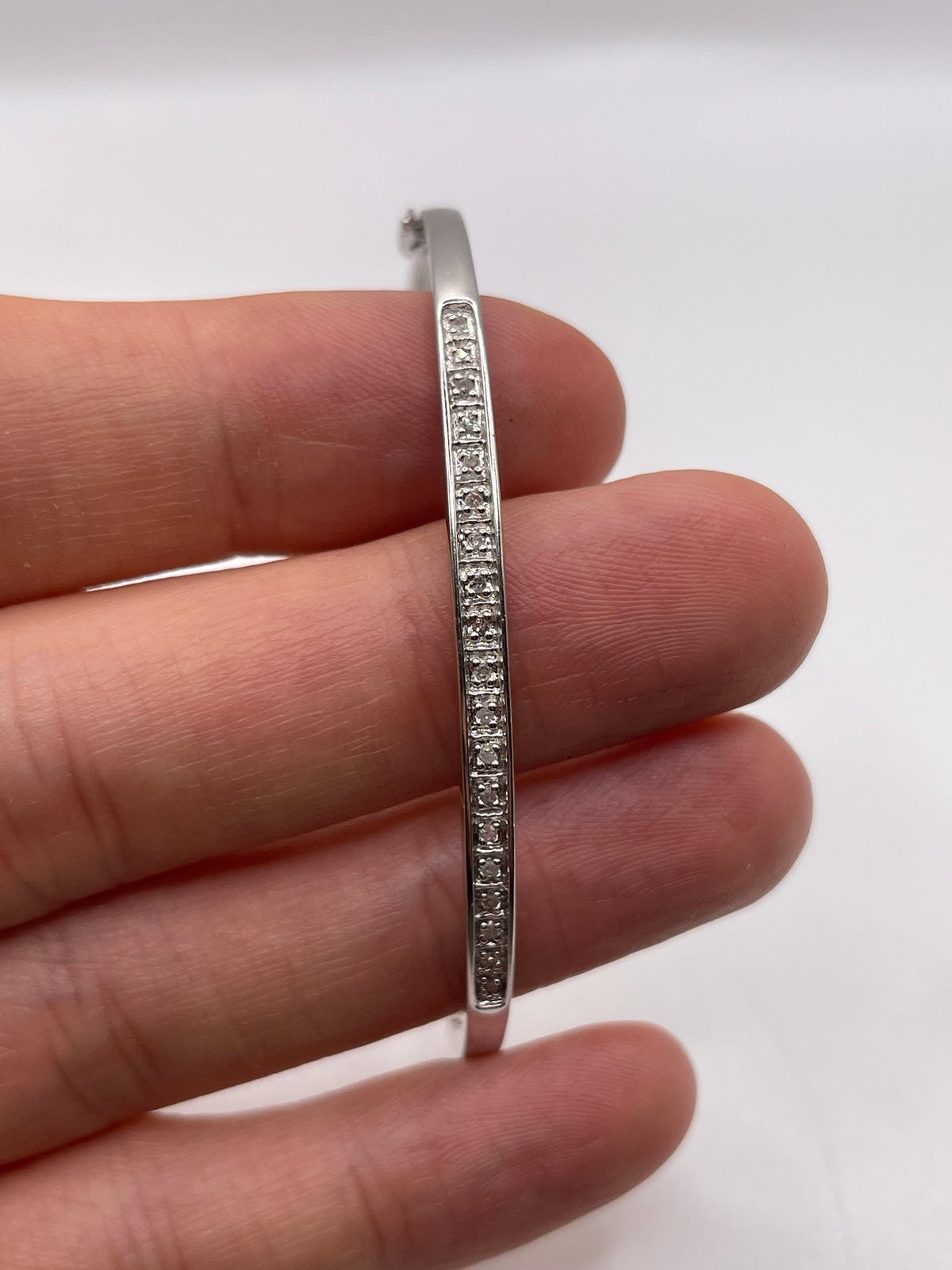 9ct white gold diamond bangle