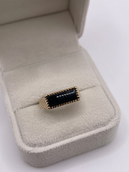 9ct gold onyx signet ring