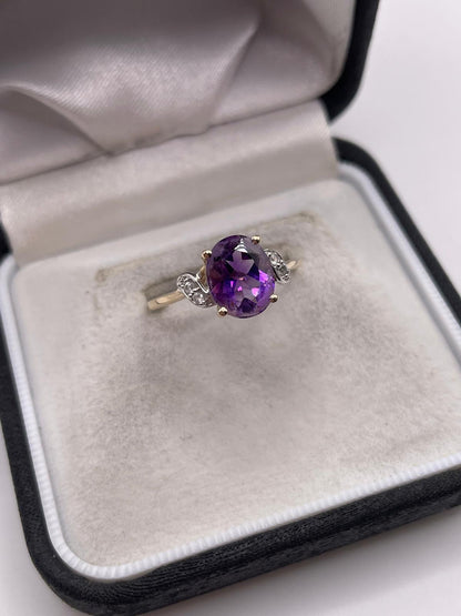 9ct gold amethyst and diamond ring
