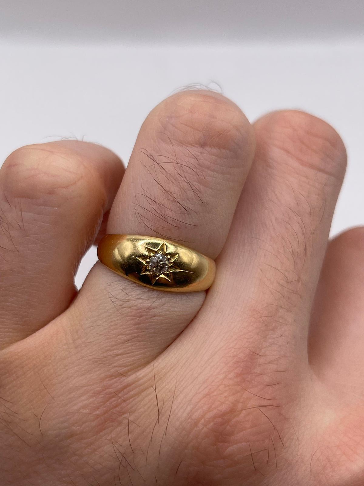 Antique 18ct gold old cut diamond gypsy ring