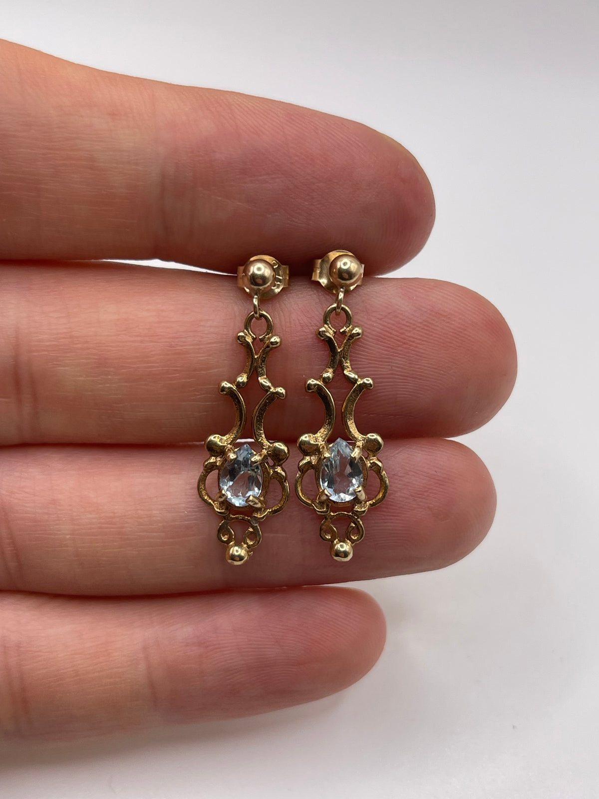 9ct gold topaz earrings