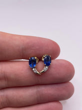 Load image into Gallery viewer, 9ct gold kyanite earrings
