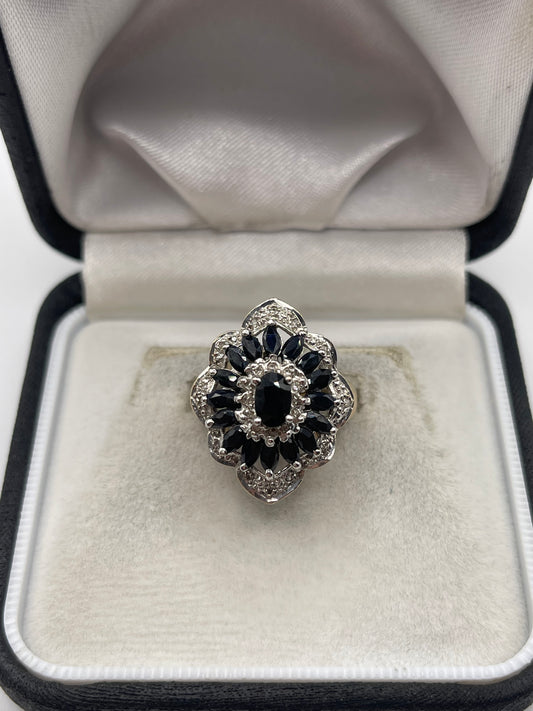 9ct gold sapphire and diamond cluster ring