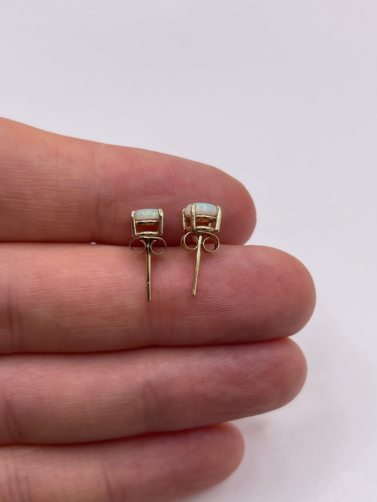 9ct gold opal earrings