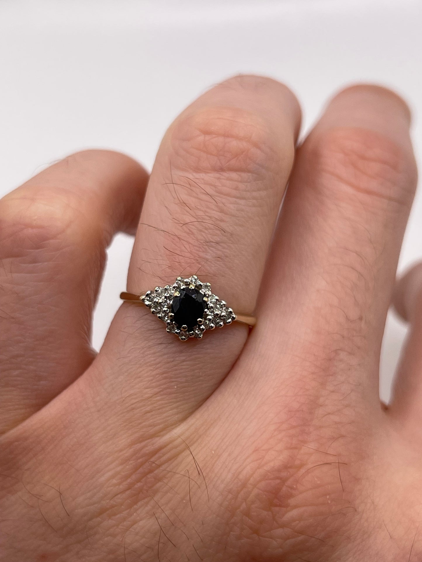 9ct gold sapphire and diamond ring