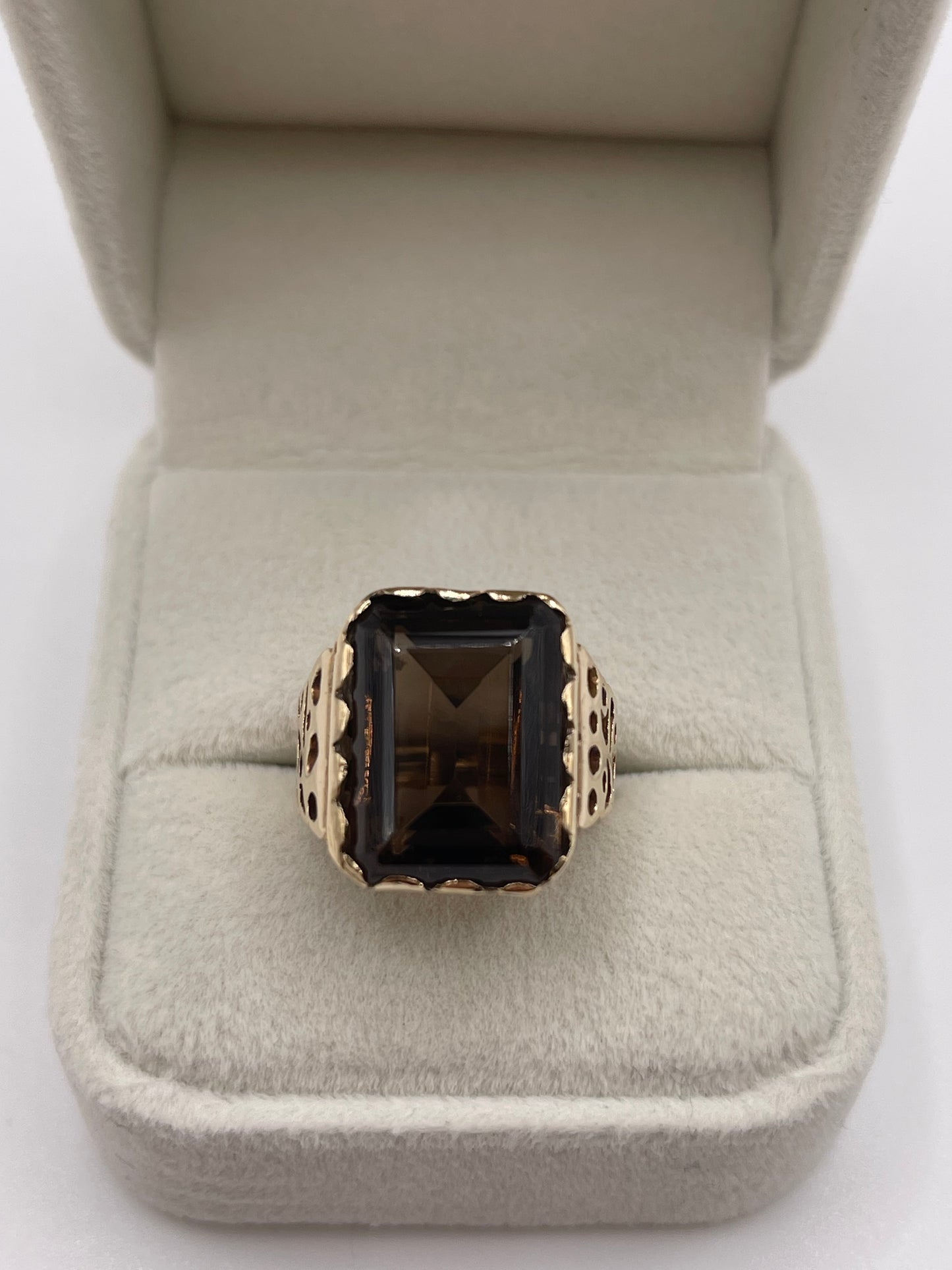 9ct gold Smokey quartz ring