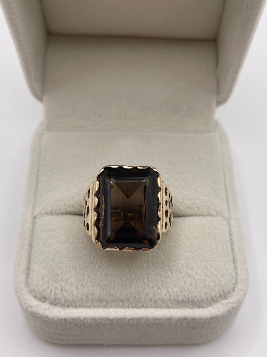 9ct gold Smokey quartz ring
