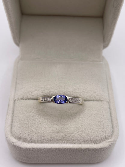 9ct white gold tanzanite and diamond ring