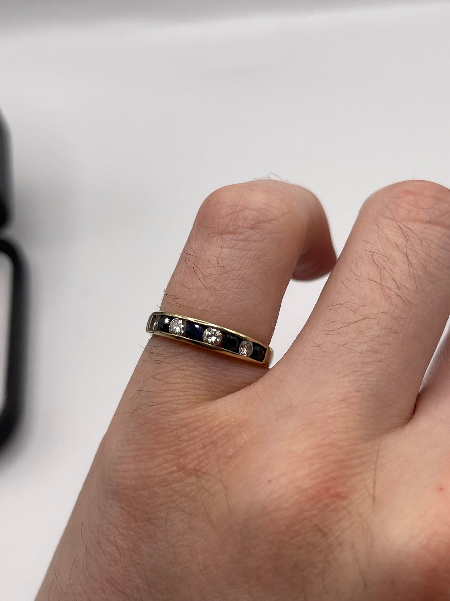 9ct gold sapphire and diamond ring