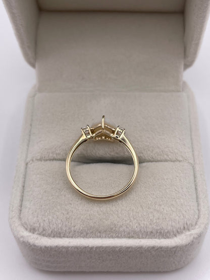 9ct gold opal and zircon ring