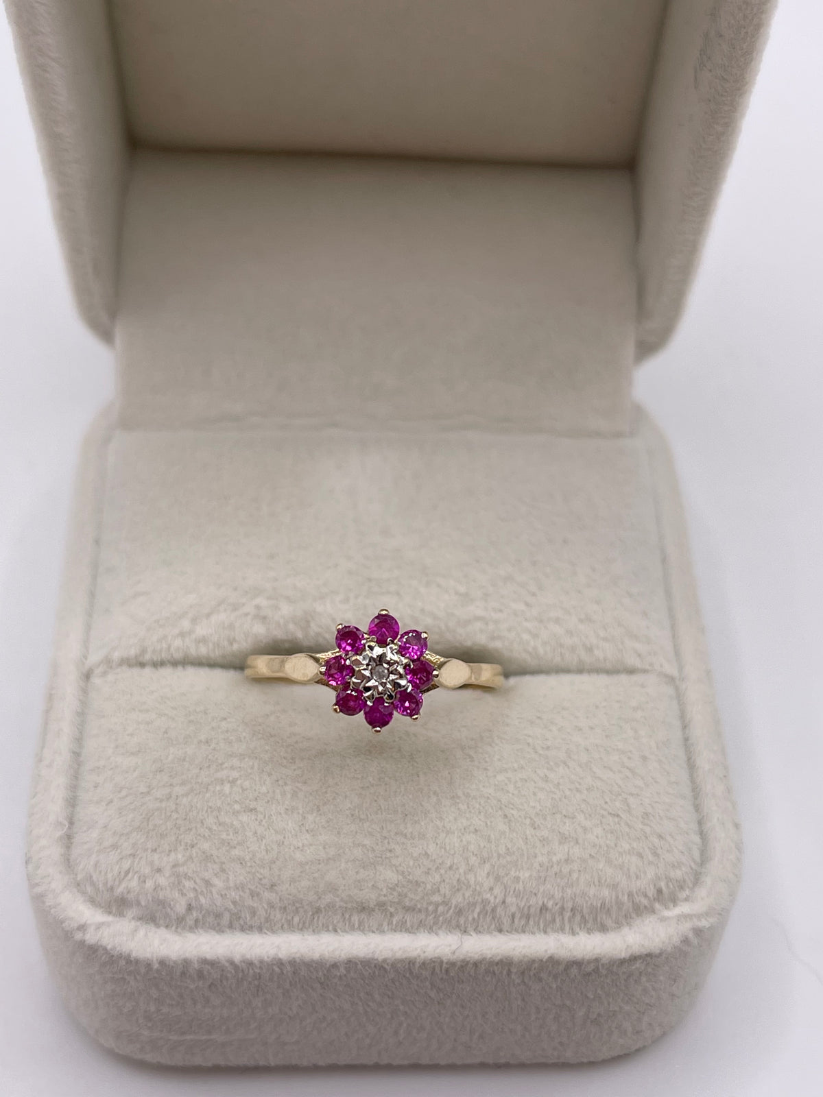 9ct gold ruby and diamond ring