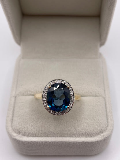 9ct gold blue topaz and diamond ring