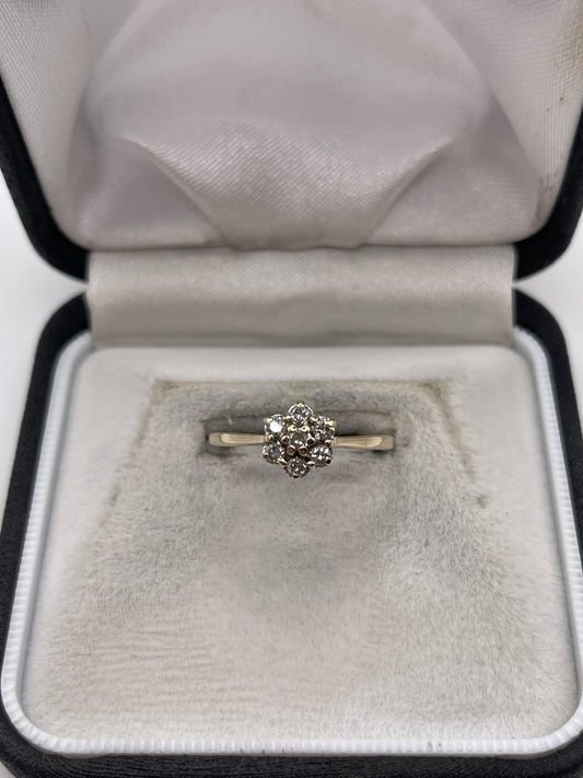 9ct gold 25 point diamond cluster ring