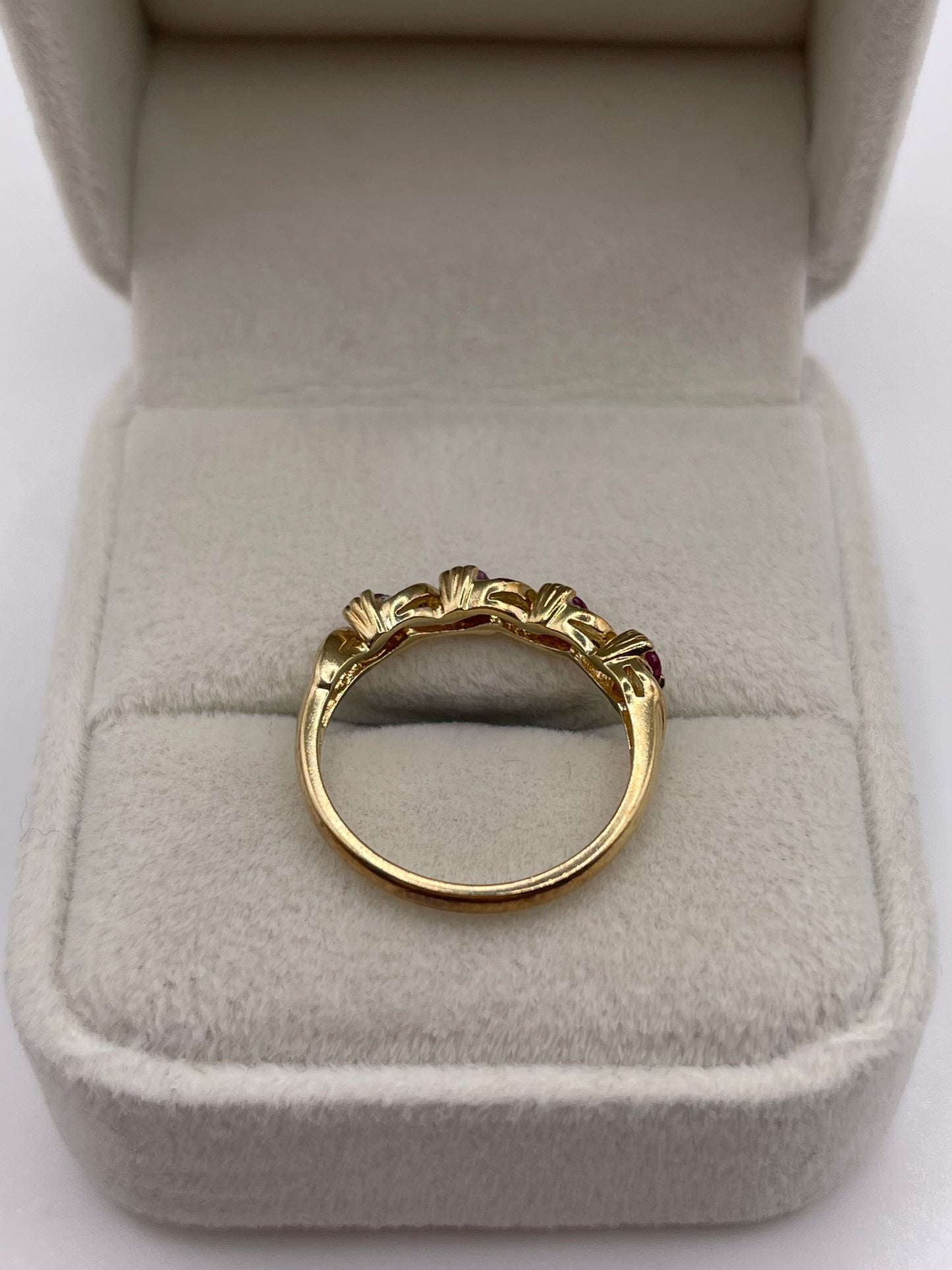 9ct gold ruby and diamond ring