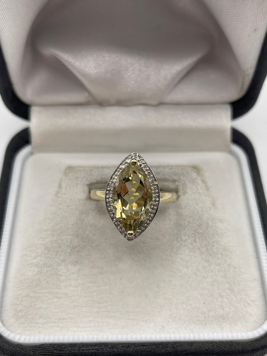 9ct gold citrine and diamond ring