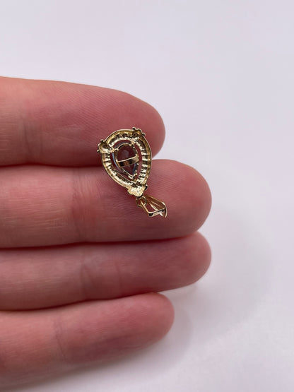9ct gold topaz pendant