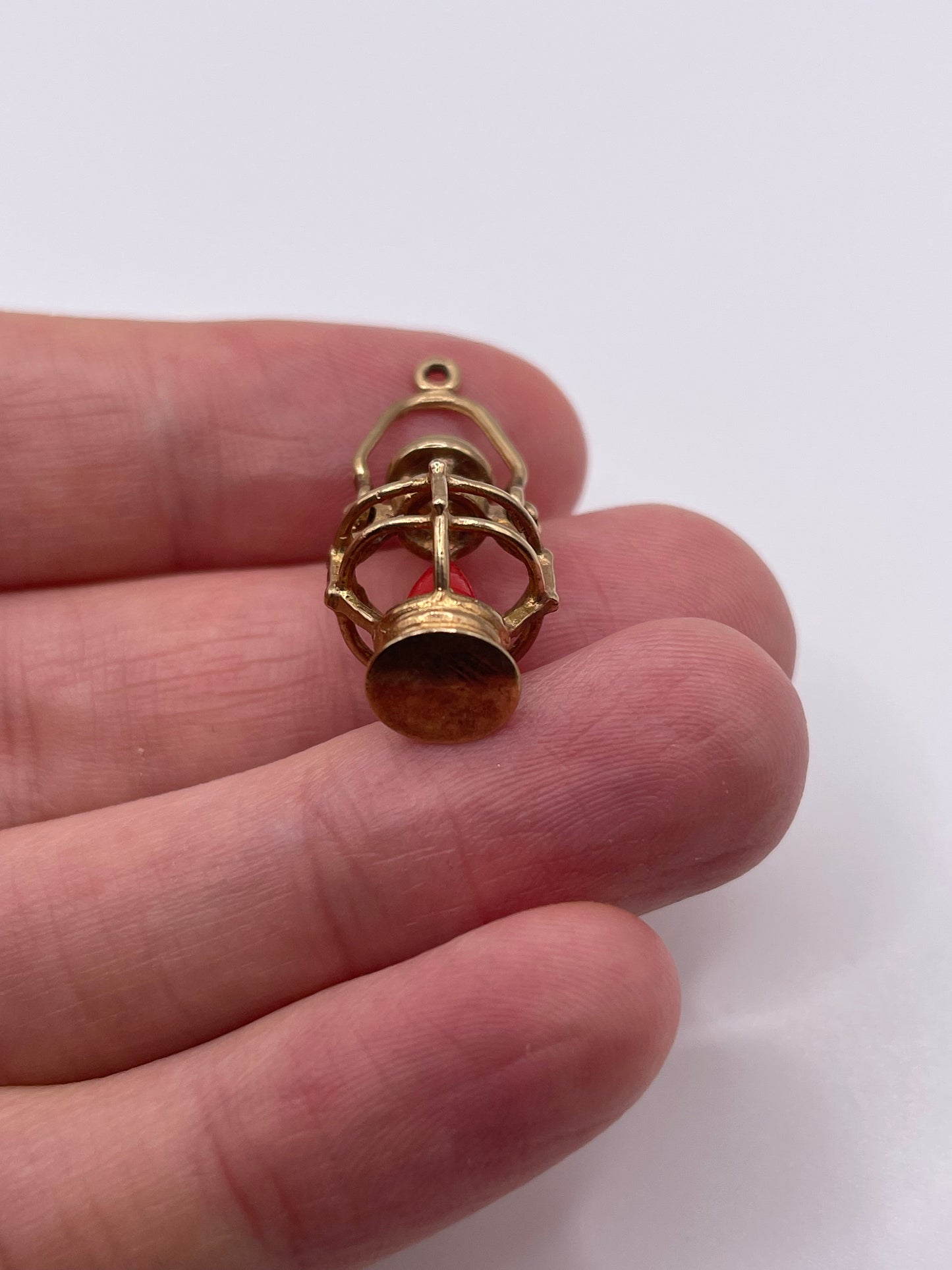9ct gold lantern charm