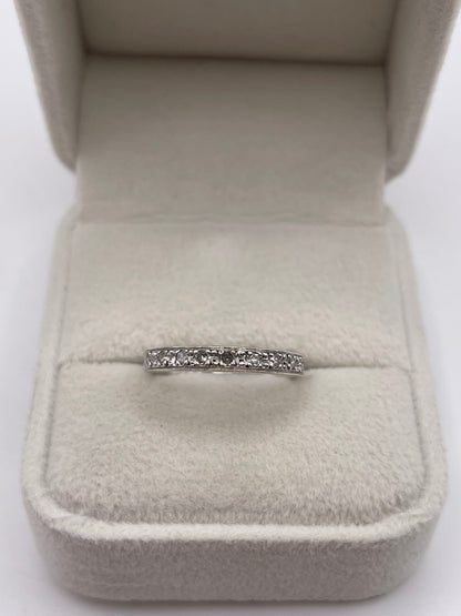 9ct white gold diamond ring