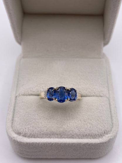 9ct gold kyanite and diamond ring