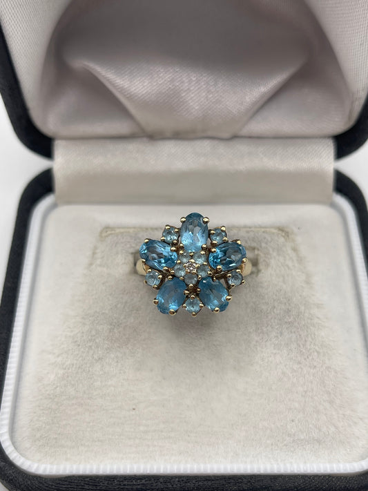 9ct gold blue topaz and diamond ring