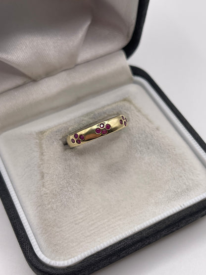 9ct gold ruby ring
