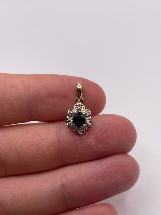 9ct gold sapphire and diamond pendant