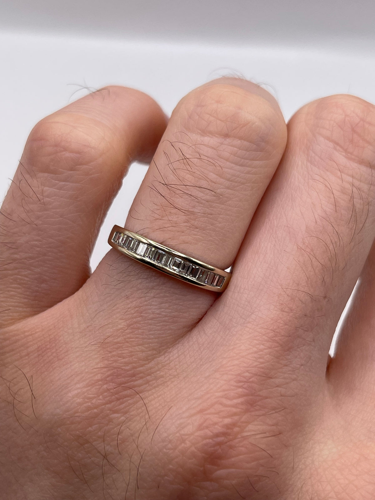 18ct white gold diamond ring