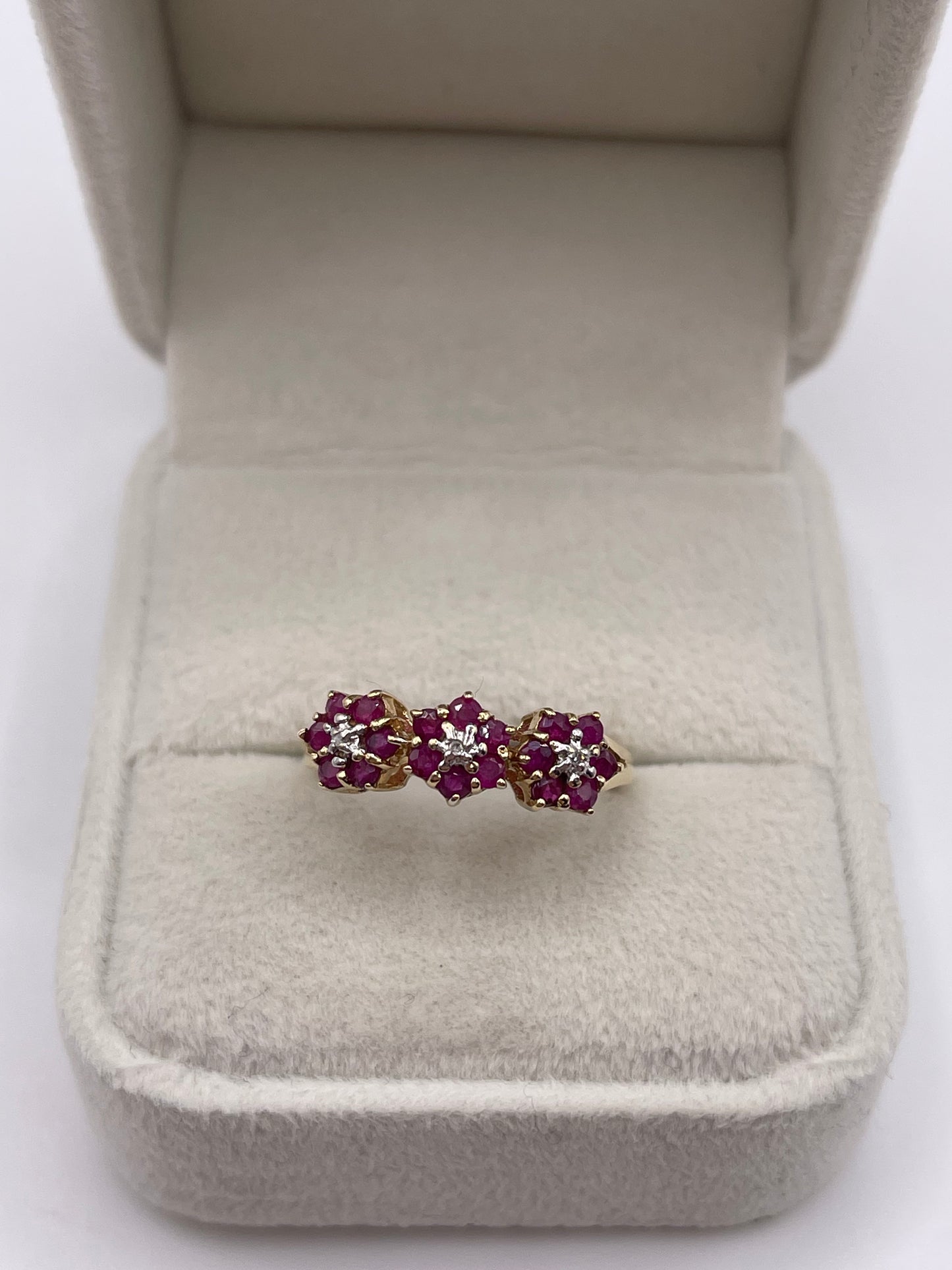 9ct gold ruby and diamond ring