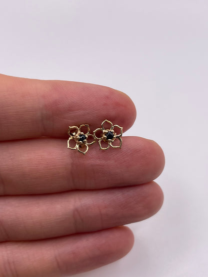9ct gold sapphire earrings
