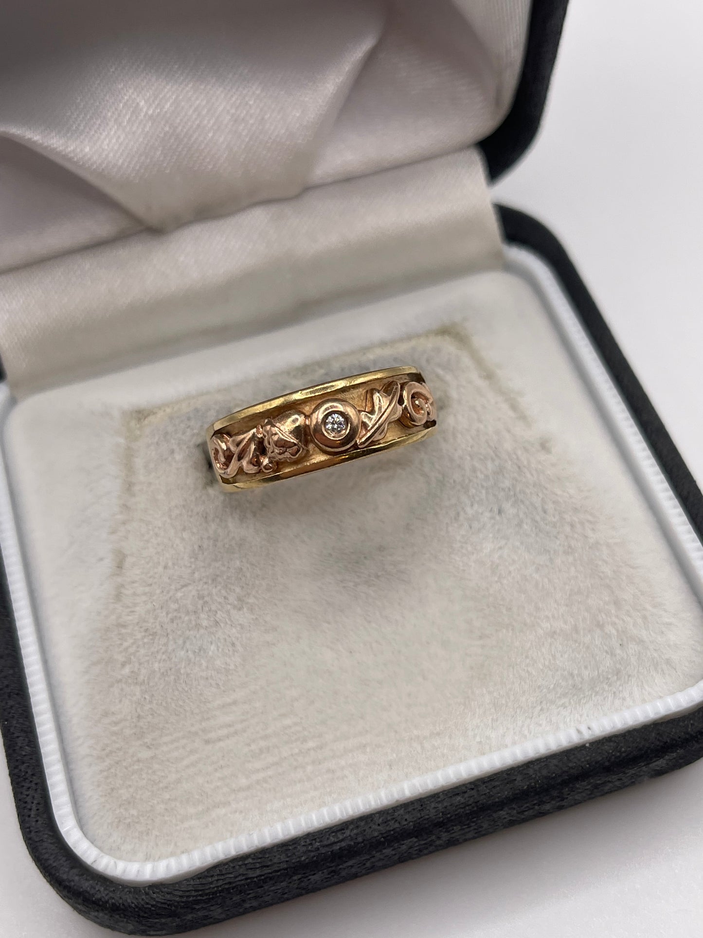 Clogau 9ct gold diamond ring
