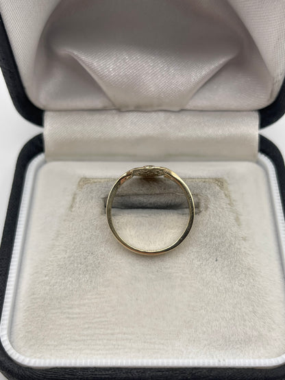 9ct gold St Mary ring