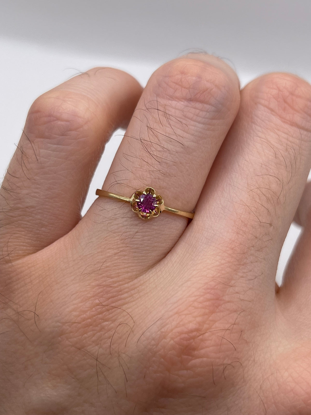 9ct gold ruby ring